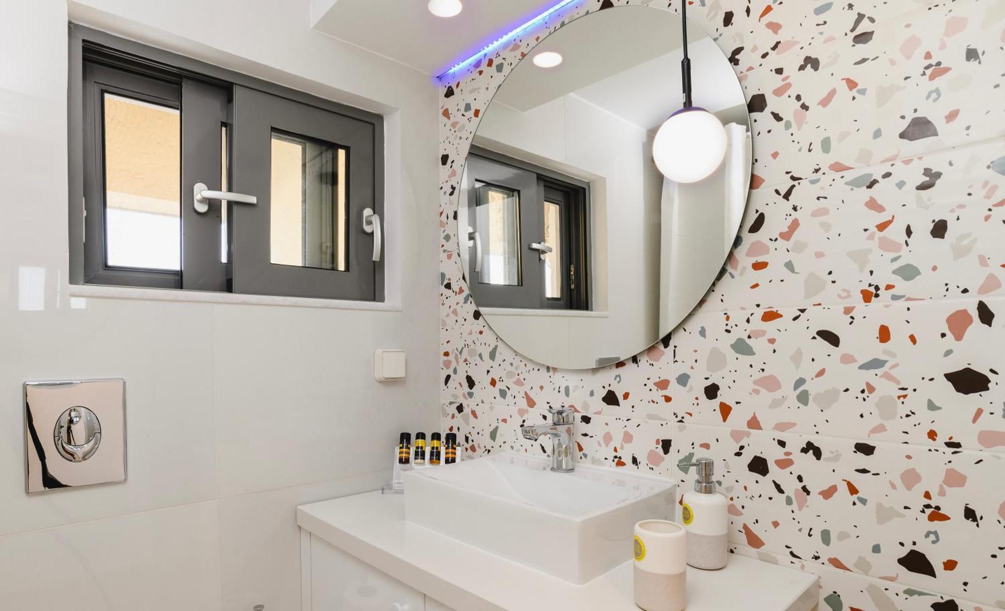 Rhodes City Castelo View Luxury Apt מראה חיצוני תמונה